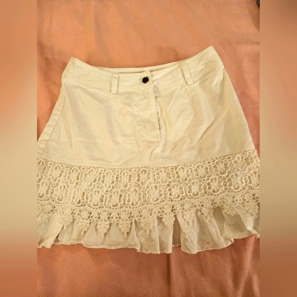 MetroStyle‎  White Stretch Skirt - Picture 1 of 4